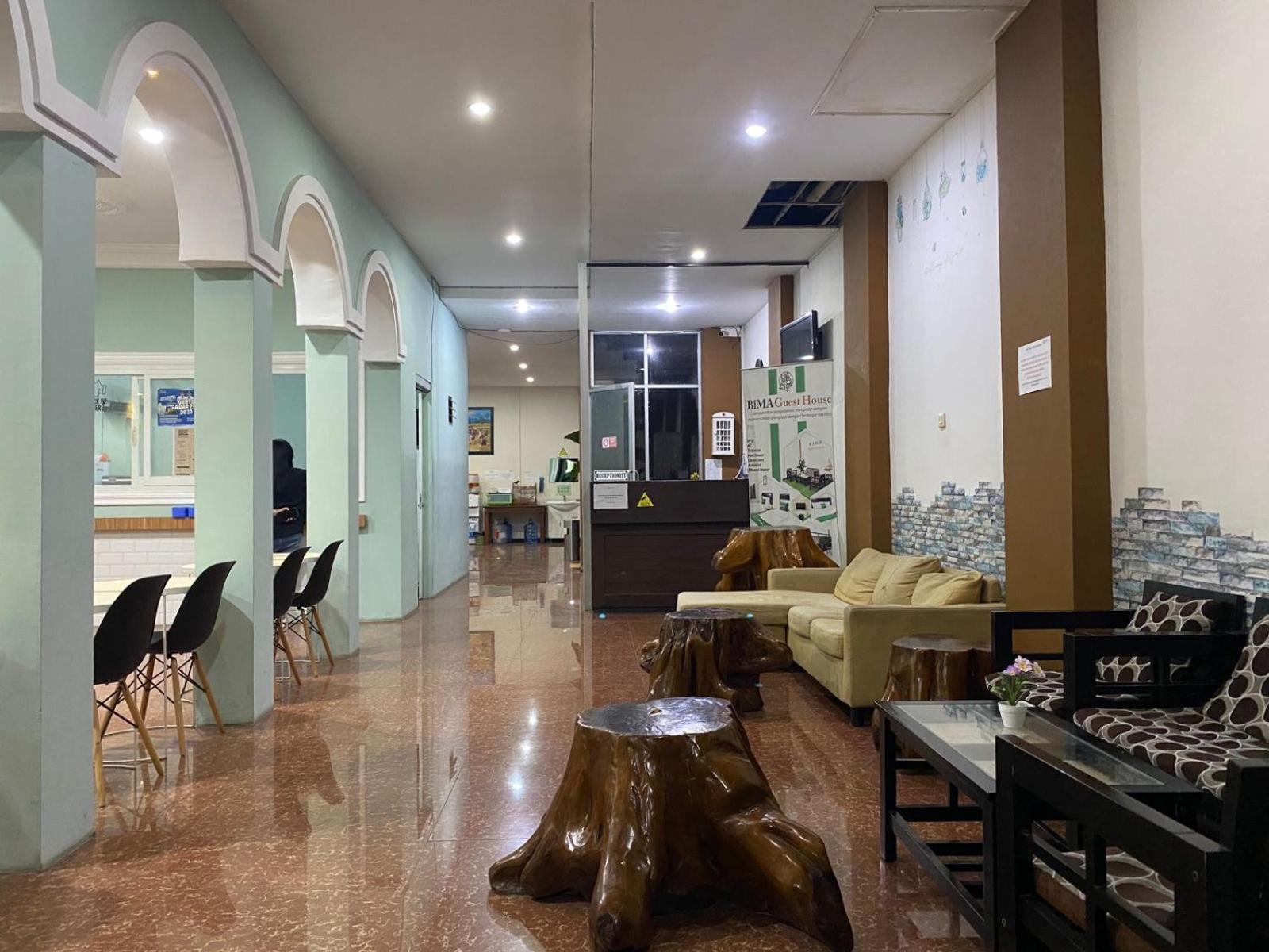 Bima Guest House Ngadipuro Екстер'єр фото